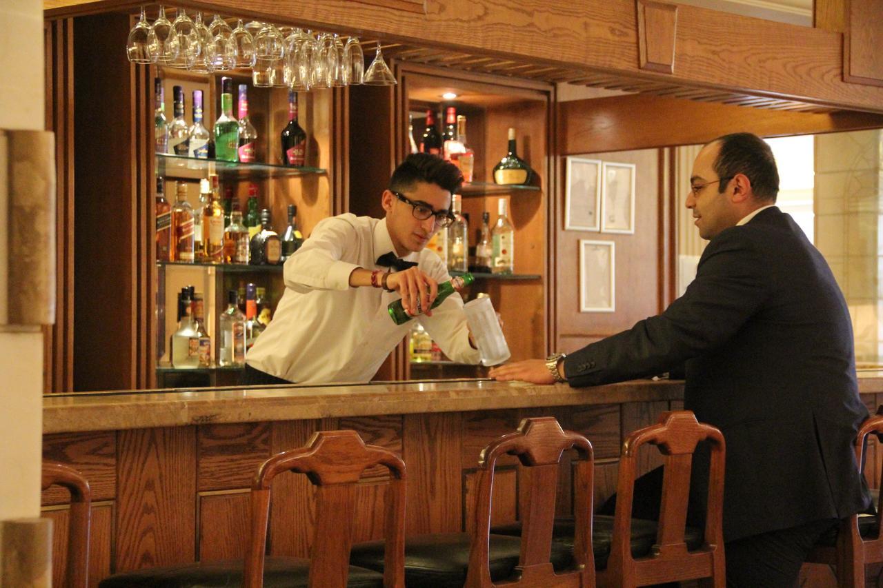 Napoleon Hotel Beirut Esterno foto